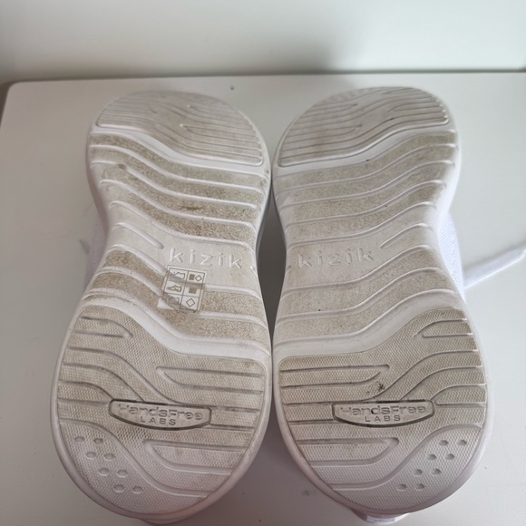 KIZIK Athens Athletic Running Shoes Women’s 10.5 Mens 9 Slip On Laced Hands Free - Picture 7 of 10